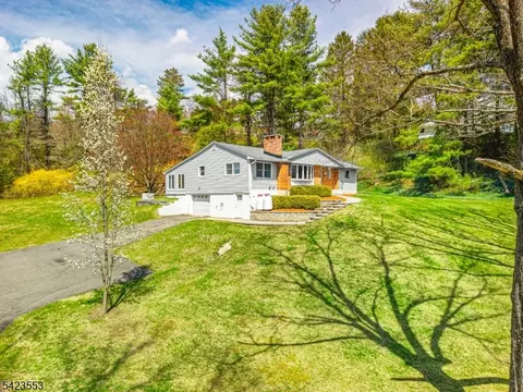 22 Anderson Hill Rd, Fredon Twp, NJ 07860