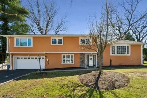 115 Birchwood Ter, Wayne, NJ 07470