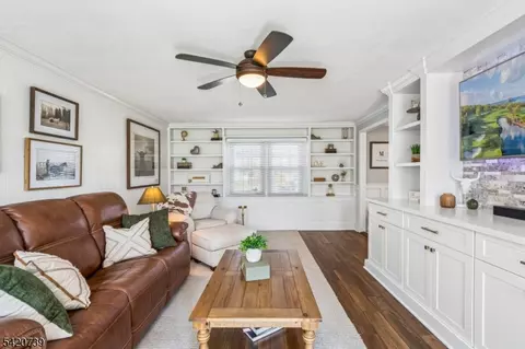 Living - 14 June Way, Middlesex, NJ 08846 photo 5 of 5