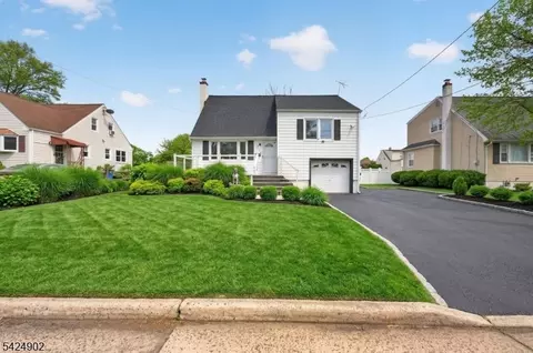 514 Melrose Ave, Middlesex, NJ 08846