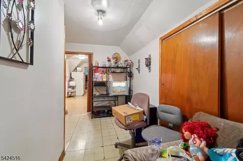 Entry Way - 6 4th St, Passaic, NJ 07055 photo 12 of 18