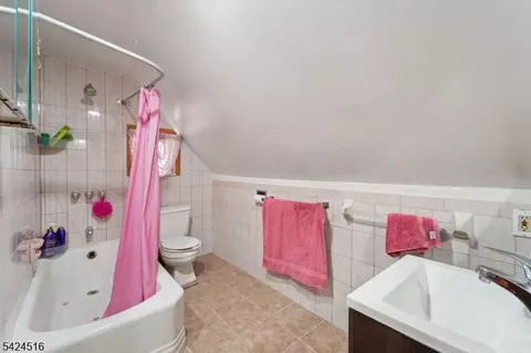 Bath - 6 4th St, Passaic, NJ 07055 photo 3 of 3