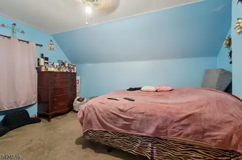 Bedroom - 6 4th St, Passaic, NJ 07055 photo 6 of 9