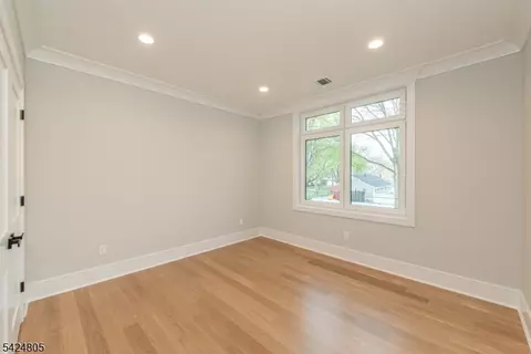 Bedroom - 722 Erie Rd, Paramus, NJ 07652 photo 3 of 4