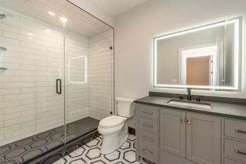 Bath - 722 Erie Rd, Paramus, NJ 07652 photo 8 of 8