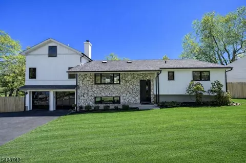 8 Rand Dr, West Orange, NJ 07052