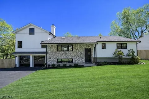 8 Rand Dr, West Orange, NJ 07052