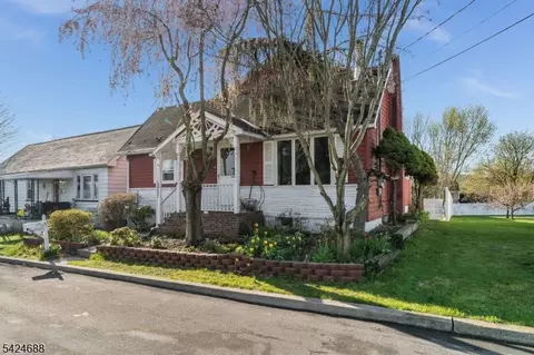 742 South Blvd, Phillipsburg, NJ 08865