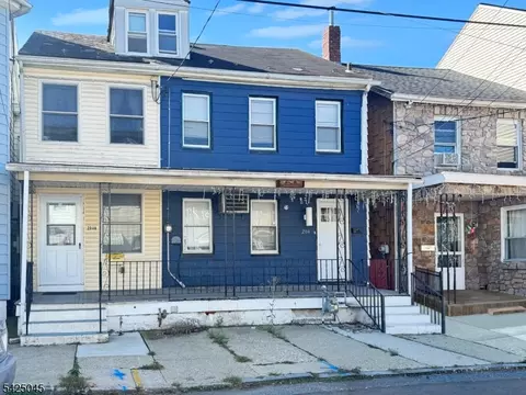 204 Mercer St, Phillipsburg, NJ 08865