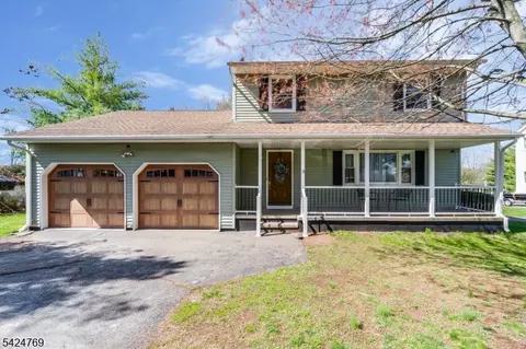 3 Millbrook Rd, Flemington, NJ 08822