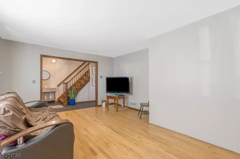 3 Millbrook Rd, Flemington, NJ 08822 photo 6