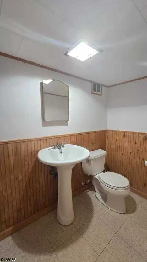 446 Maple Hill Dr, Hackensack, NJ 07601 photo 26