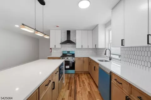 134 Shepard Ave, East Orange, NJ 07018