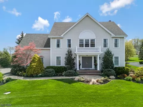 182 Beaumonte Way, Bridgewater, NJ 08807