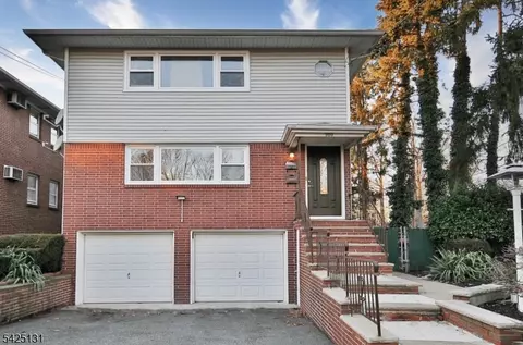 300 Kennedy Dr, Linden, NJ 07036