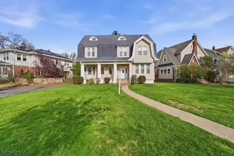 44 Oberlin St, Maplewood, NJ 07040