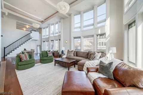 119 Walnut St #1, Montclair, NJ 07042