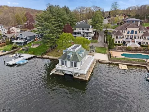 159 Mcgregor Ave, Mount Arlington, NJ 07856