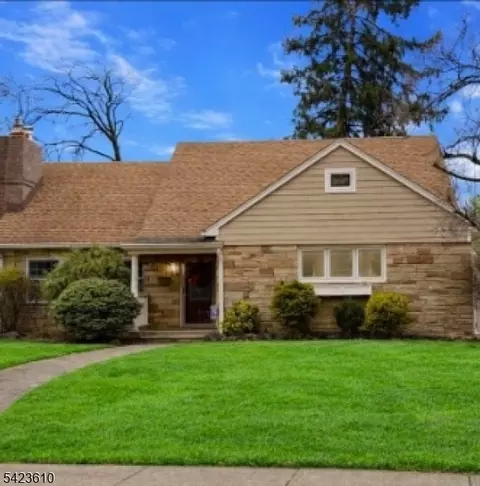19 Highview Ter, Madison, NJ 07940