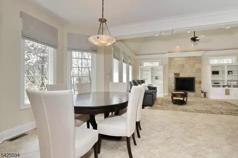 285 E Saddle River Rd, Upper Saddle River, NJ 07458 photo 23