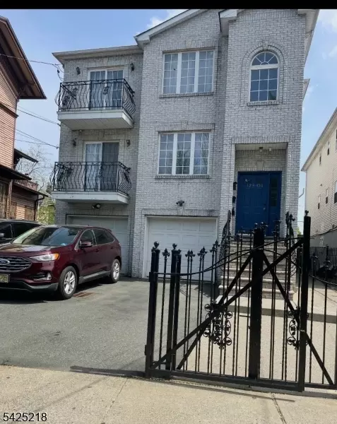 128-130 Lincoln Ave, Newark, NJ 07104