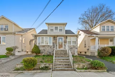 1037 Schneider Ave, Union, NJ 07083
