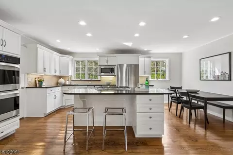 18 Devon Rd, Summit, NJ 07901 photo 11