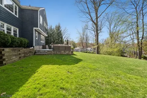18 Devon Rd, Summit, NJ 07901 photo 33