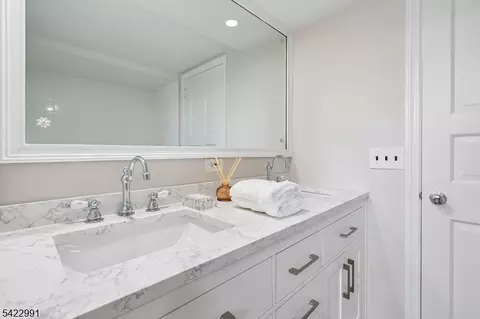 18 Devon Rd, Summit, NJ 07901 photo 26