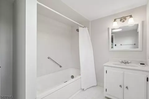 18 Devon Rd, Summit, NJ 07901 photo 23