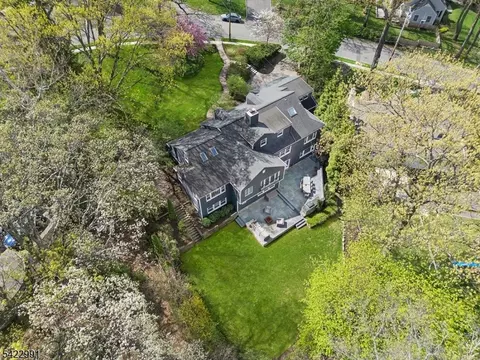 18 Devon Rd, Summit, NJ 07901 photo 5