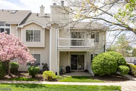 90 Mayfield Road Ondo #90, Bedminster, NJ 07921