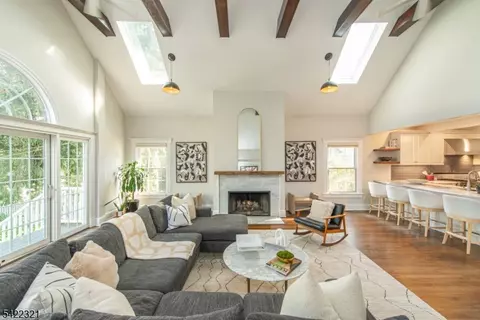 76 Club Rd, Montclair, NJ 07043