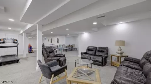 5 Longford Ct, Warren, NJ 07059 photo 39