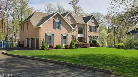 5 Longford Ct, Warren, NJ 07059 photo 2