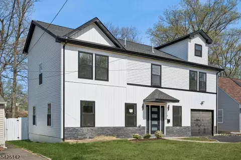 26 Hunterdon Rd, West Orange, NJ 07052