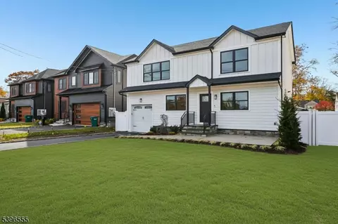 230 Pinehurst Ave, Scotch Plains, NJ 07076
