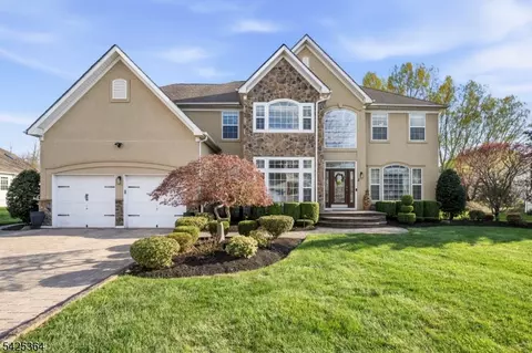 3 Torbet Rd, Hillsborough, NJ 08844