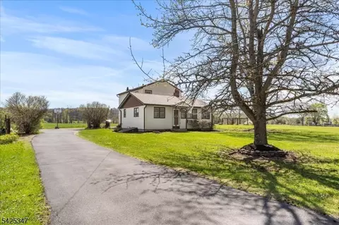 938 Maple Ave, Newton, NJ 07860