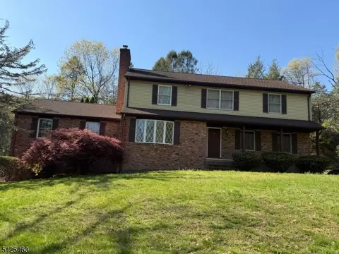 3 Matilda Ter, Towaco, NJ 07082