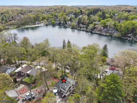 69 Lindys Dr, West Milford, NJ 07480
