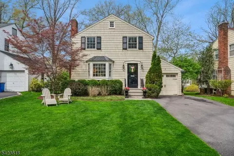 6 Lincoln Ave, Chatham, NJ 07928