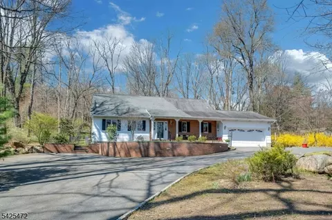 181 Powerville Rd, Boonton, NJ 07005