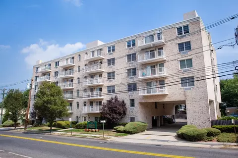 446 Passaic St #E, Hackensack, NJ 07601