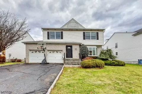 42 Nugent Dr, Clifton, NJ 07012