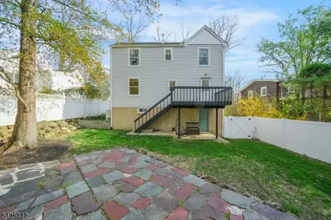 8 Mountainside Dr, Wayne, NJ 07470 photo 27