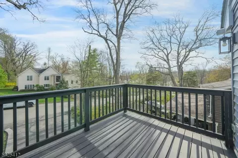 8 Mountainside Dr, Wayne, NJ 07470 photo 24