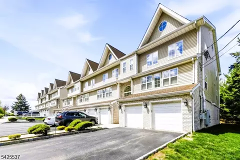 30 Mountain Ave #9B 8, Paterson, NJ 07501