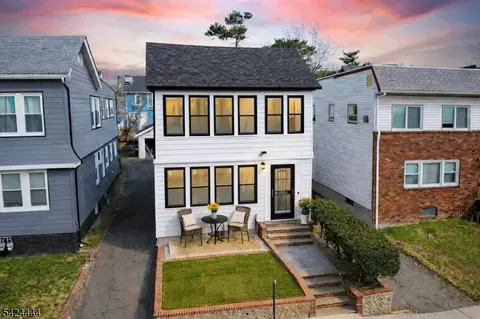 36 Chelsea Ave, East Orange City, NJ 07018