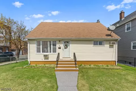 60 Hammond Ave, Passaic, NJ 07055